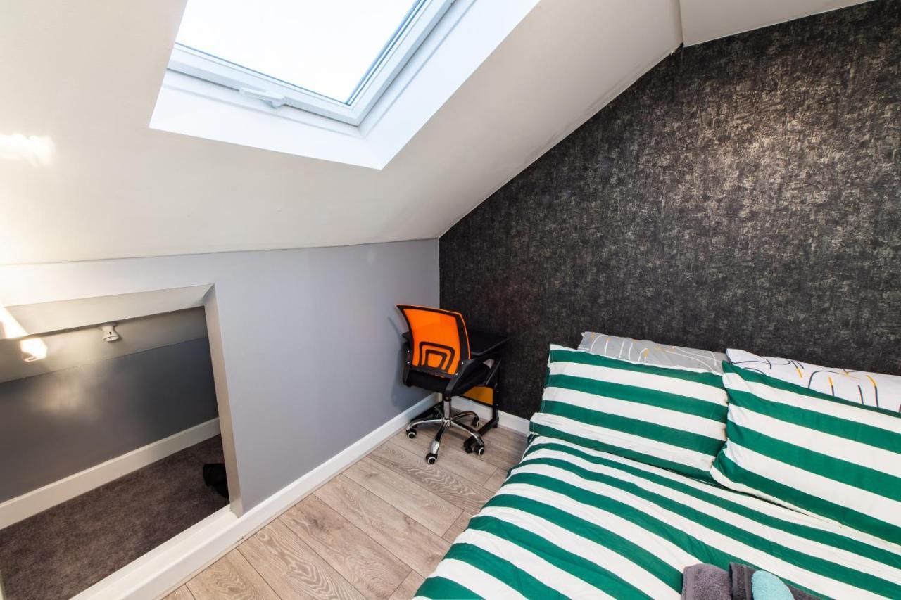 Heart Of Maidstone - Premium Double Rooms With Free Wi-Fi Exterior foto