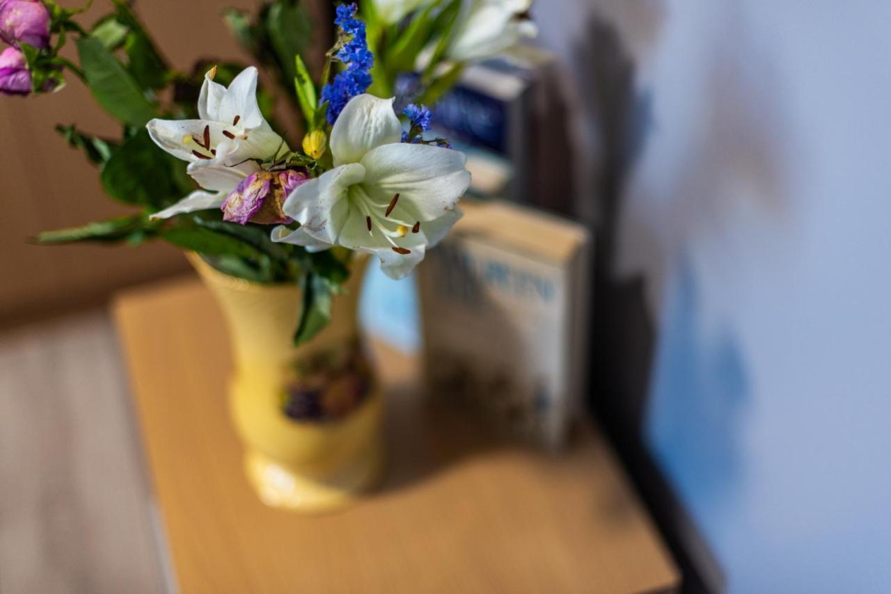 Heart Of Maidstone - Premium Double Rooms With Free Wi-Fi Exterior foto
