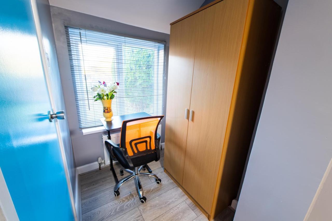 Heart Of Maidstone - Premium Double Rooms With Free Wi-Fi Exterior foto