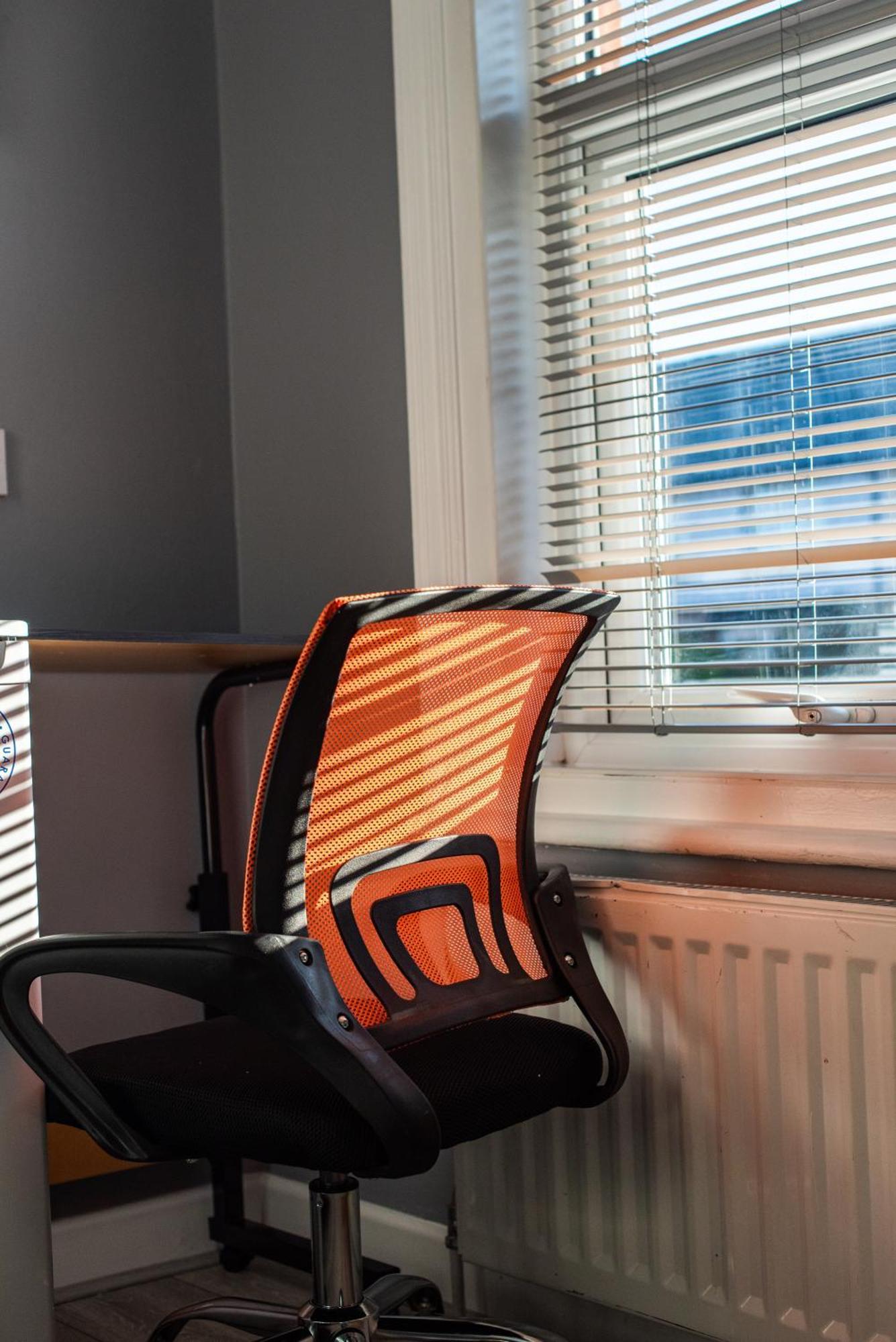 Heart Of Maidstone - Premium Double Rooms With Free Wi-Fi Exterior foto