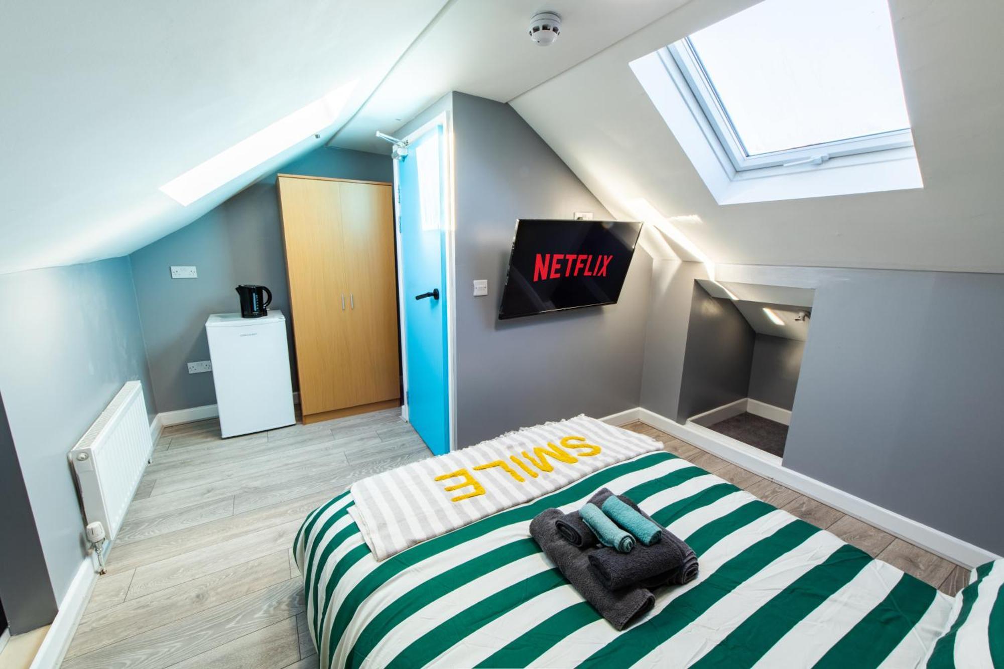 Heart Of Maidstone - Premium Double Rooms With Free Wi-Fi Exterior foto